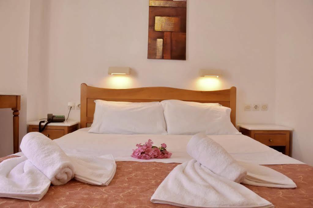 Irini Apartments Platanias  Bagian luar foto